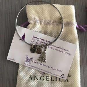 Christmas tree charm bracelet
